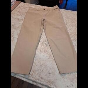 Lululemon 34 ABC Relaxed Fit Crop Pant Men's Utilitech Beige Inseam 26 Excellent